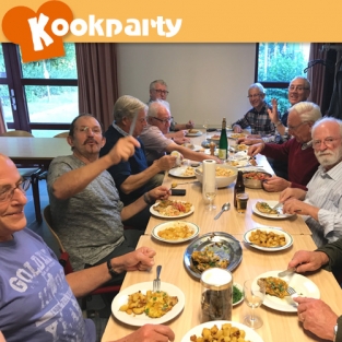 Koken met de seniorenclub