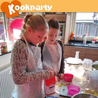 Kids high tea party voor Kayleigh